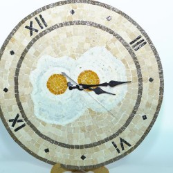 Horloge œuf en mosaïque Horloge œuf en mosaïque